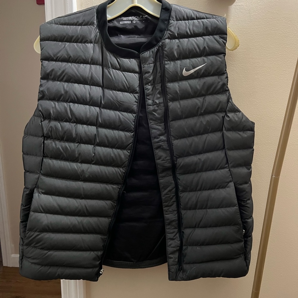 Nike golf puffer vest